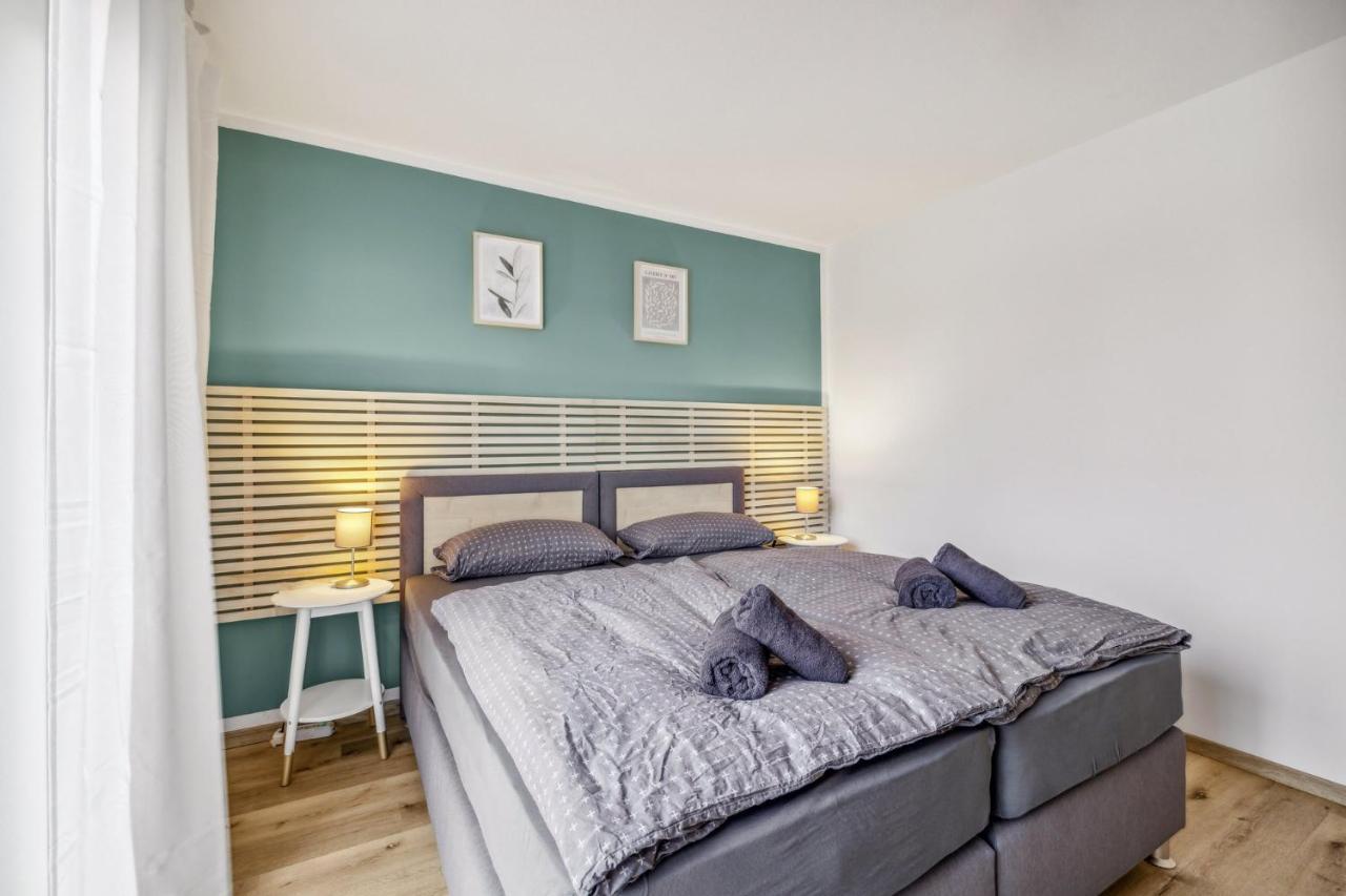 Amalfi A02 - 2 Zi Fuer 4P - Balkon, Smart Tv, Boxspringbett Apartment Кайзерслаутерн Екстериор снимка